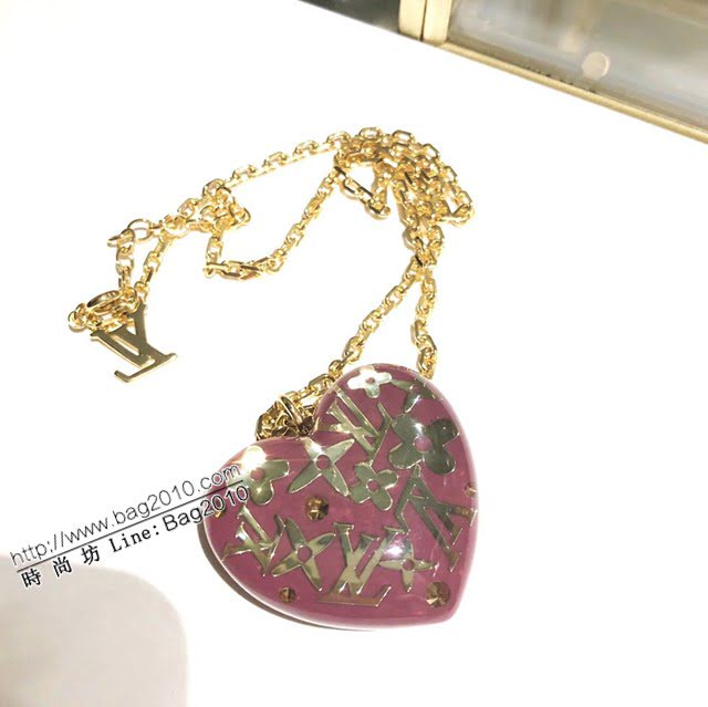 Louis Vuitton新款飾品 路易威登亞克力老花項鏈 LV粉色桃心圖案項鏈鎖骨鏈  zglv1965